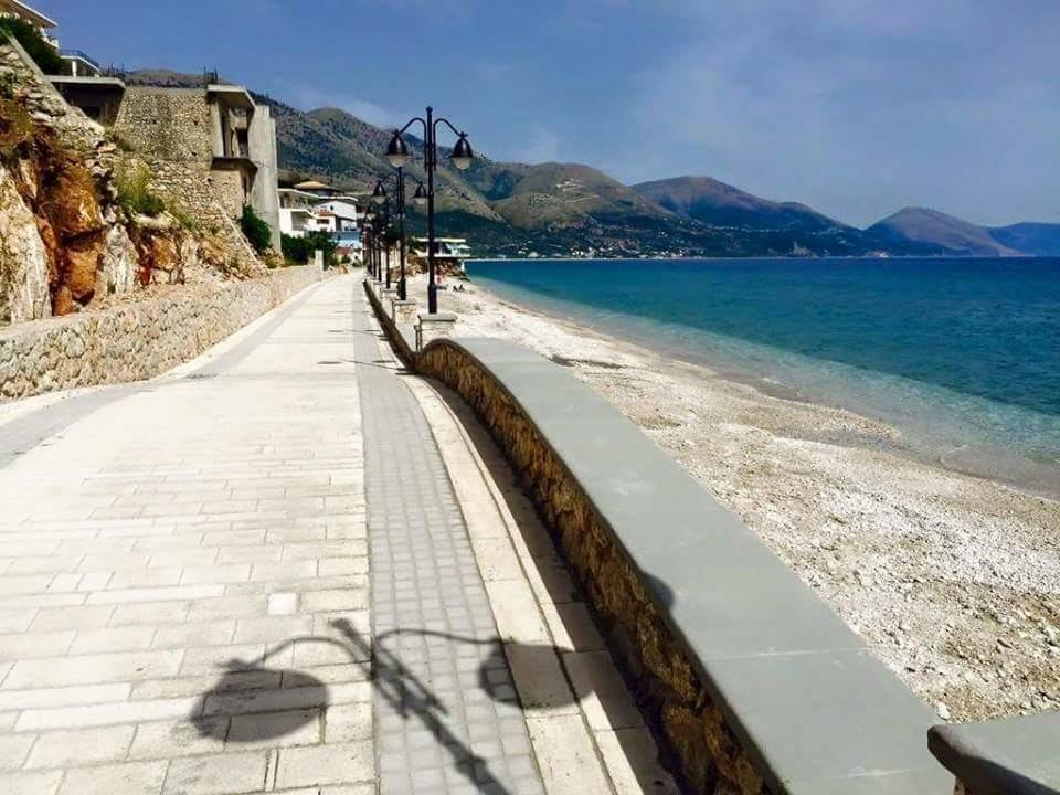 Villa Lori Qeparo Eksteriør bilde